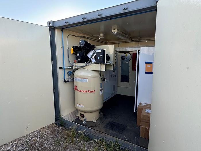 Enclosed Command Center For LNG Station