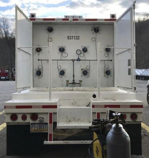 Used High Pressure Tube Trailer - Type 1,  2400 psi, water volume 699 cu ft. Retested 12/2023 - Nitrogen, CNG, Hydrogen ...