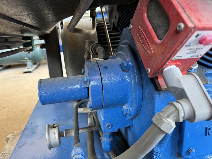 Used RIX 4VX SERIES 40HP Helium compressor 60 scfm 50 psi to 3300 psi