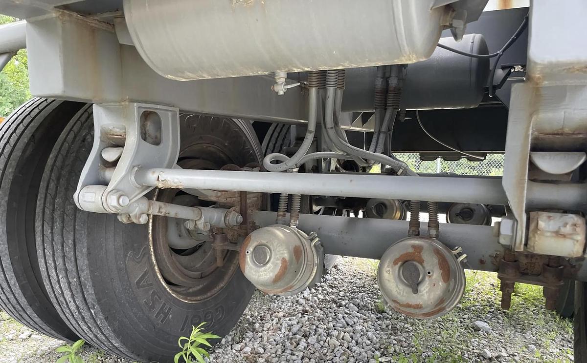 Used 40-foot 3,855 PSI, Class 1 High Pressure Trailer for CNG, Hydrogen, Nitrogen Service