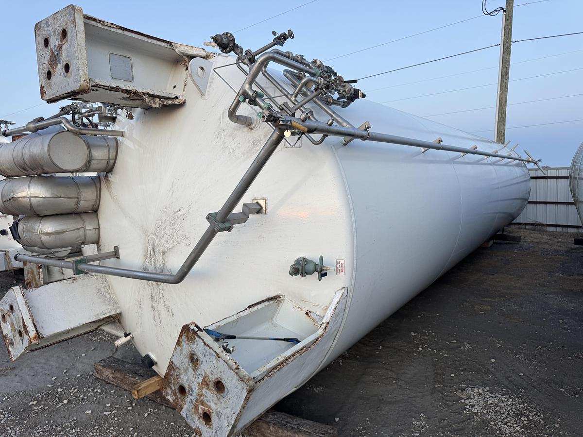 Used Vertical Cryogenic Tank 18,000 Gallon - LNG Storage VS-18000SC-175CS-S100-LNG