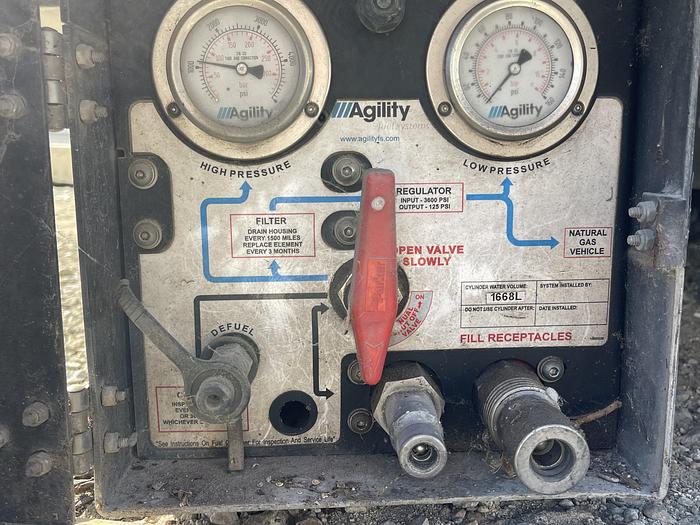 Used CNG Tank Package - Back of the Cab / Side - Type 4 Carbon / Composit 100-175 DGE 