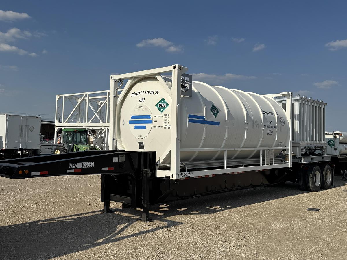 Mobile Cryogenic Gas Trailer with Storage and Regasification (Storage Vessel 22,000L) (Regassification 15,000 SCFH)