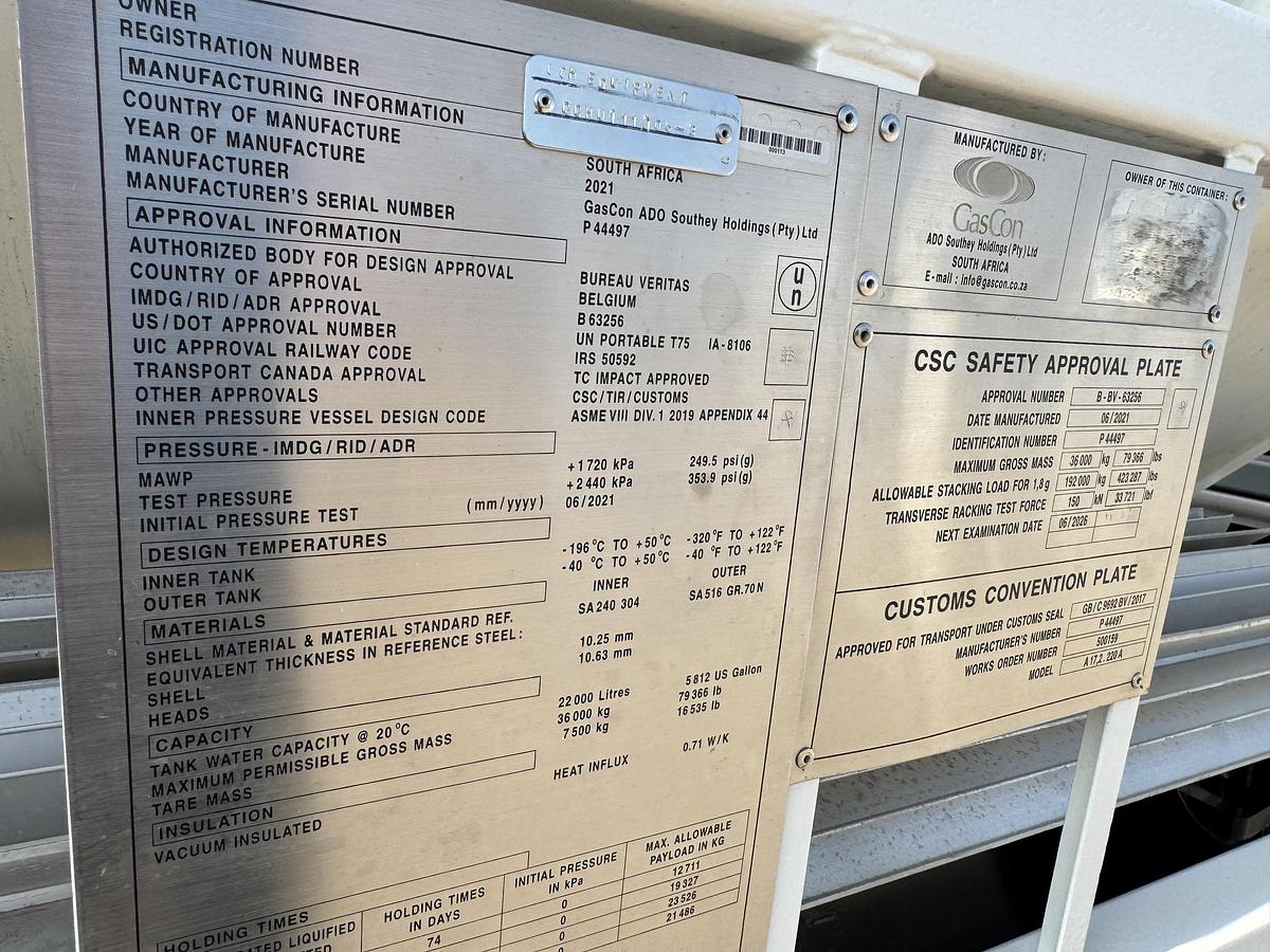 Mobile Cryogenic Gas Trailer with Storage and Regasification (Storage Vessel 22,000L) (Regassification 15,000 SCFH)