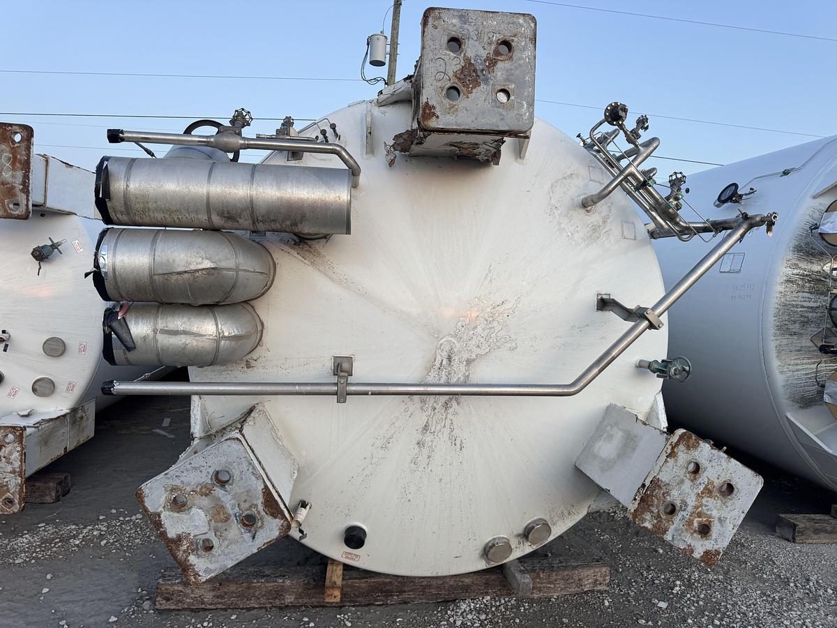 Used Vertical Cryogenic Tank 18,000 Gallon - LNG Storage VS-18000SC-175CS-S100-LNG