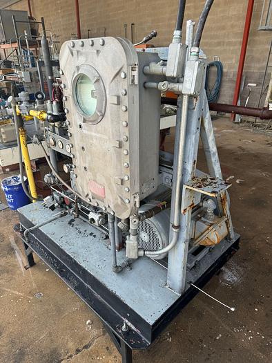 Used Industrial gas compressor