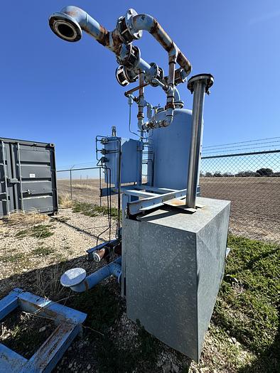 Used PNEUMATECH HEATLESS REGENERATIVE AIR DRYER WITH 1 150 PSI Silvan Pneumatic Tank