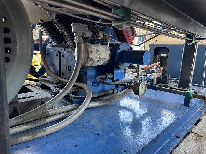 Used RIX 4VX SERIES 40HP Helium compressor 60 scfm 50 psi to 3300 psi