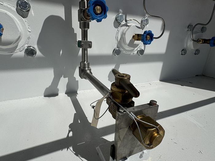 Used Brand NEW - Helium Tube Skid - 160,000 SCF at 3161 PSI. 40ft trailer with 34K GVWR 