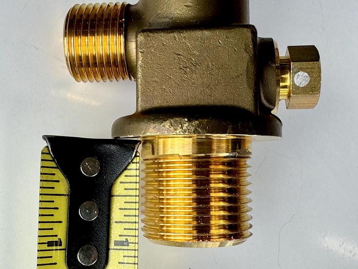 Gas Valve CGA350 - 3360 psi 316L - D20030511 Brass Sold by cases (20 units in a case)