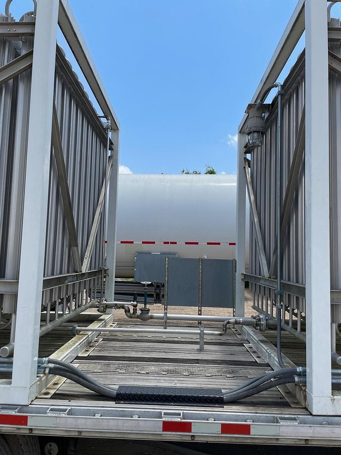 Used Mobile Energy Solutions Remote LNG Train System – Complete Mobile LNG Storage & Regasification Unit with PLC Control and Telemetry