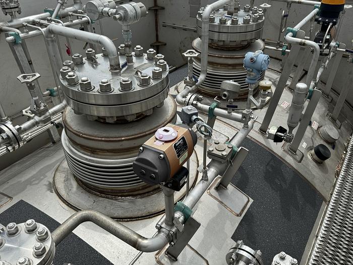 Used LNG Storage 18,000 Gallons Chart with 2 pumps - Brand New - Underground  Horizontal