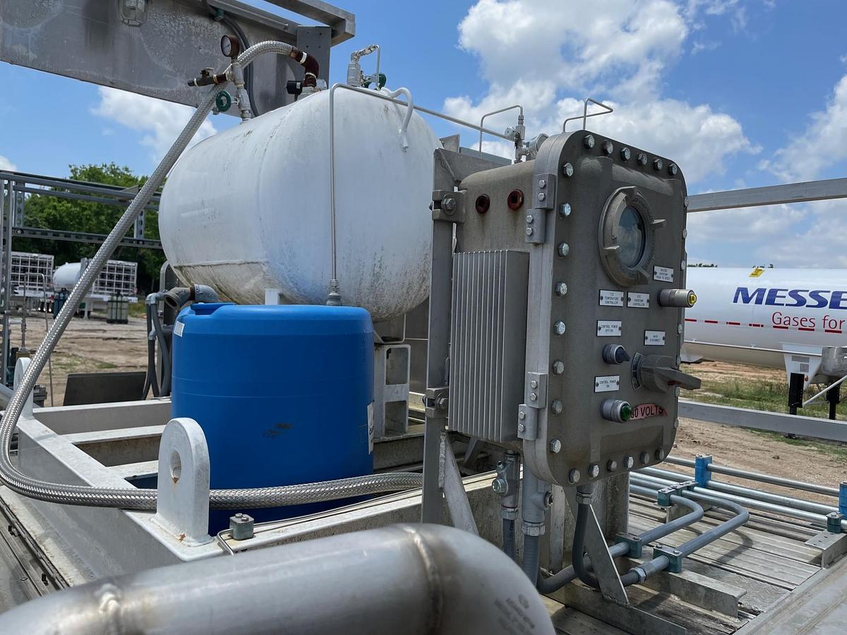 Used Mobile Energy Solutions Remote LNG Train System – Complete Mobile LNG Storage & Regasification Unit with PLC Control and Telemetry