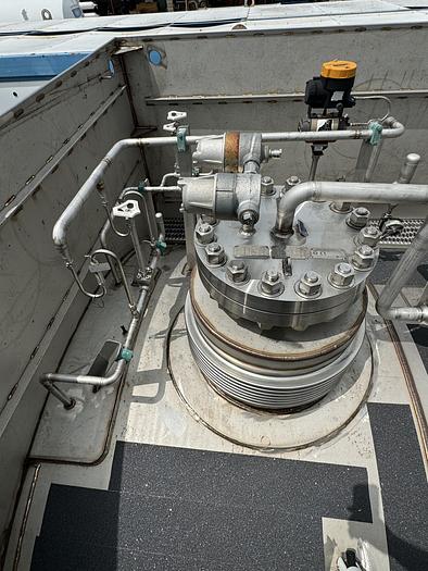 Used LNG Storage 18,000 Gallons Chart with 2 pumps - Brand New - Underground  Horizontal