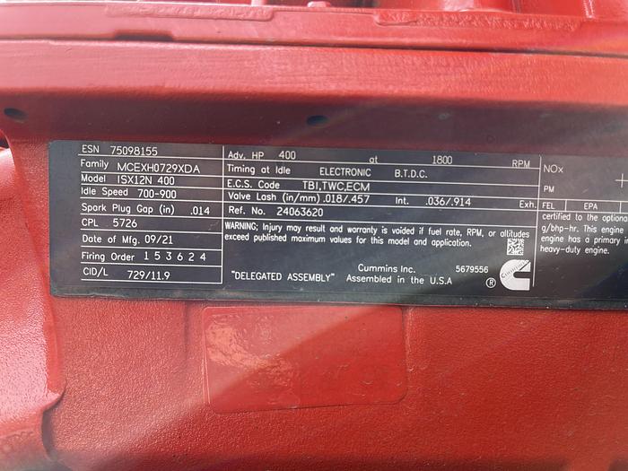 2022 Volvo VNL64, Cummins ISX 12L 400HP CNG Engine, Amazon Truck, 600 miles only