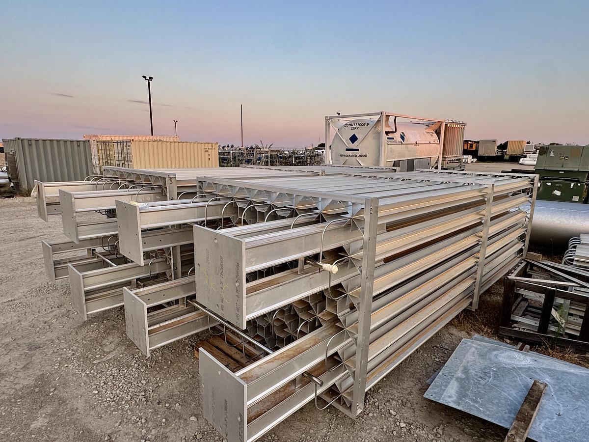 2023 700 Bar LH2 Vaporizer VAI-848-SSL18-SP Pressure 14500 psi flow 330lb/hr Min or 80,000 SCFH Temp -423F ASME