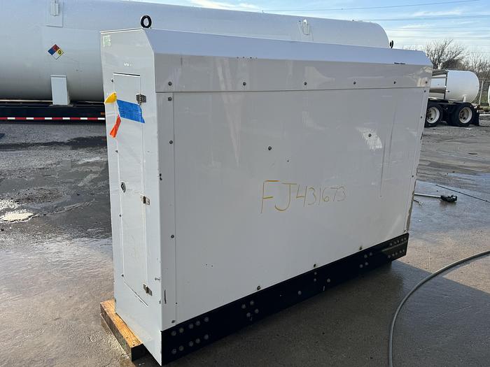 Used 2014 Lincoln Haxagon / Agility, 100 GGE Back of the cab CNG Tank Packages, Type 4 cabron cylinders