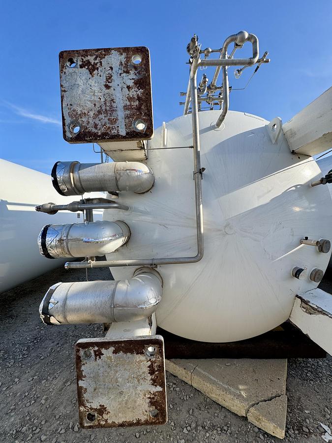 Used Chart Vertical LNG Storage Tank – 15,000 Gallon 175 PSI – ASME/NFPA 52 Ready to go