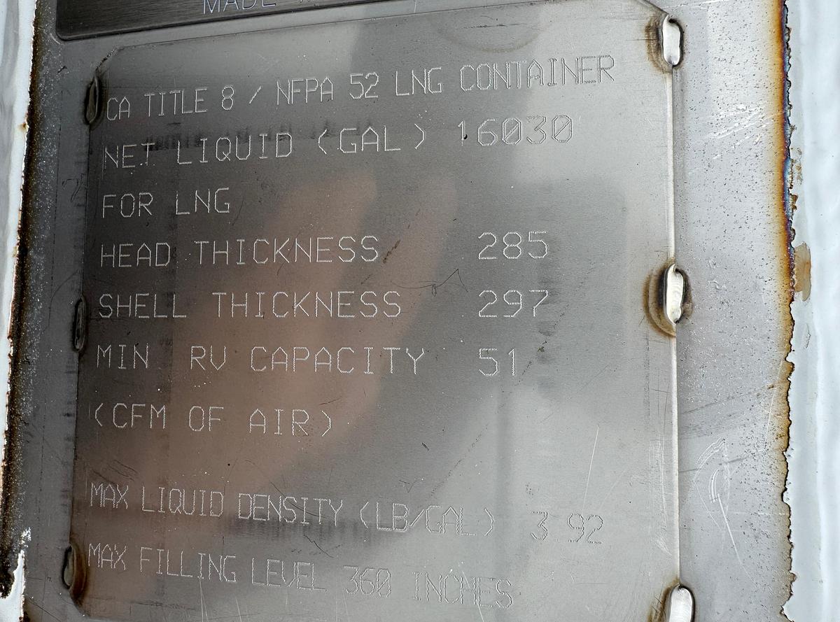 Used Vertical Cryogenic Tank 18,000 Gallon - LNG Storage VS-18000SC-175CS-S100-LNG