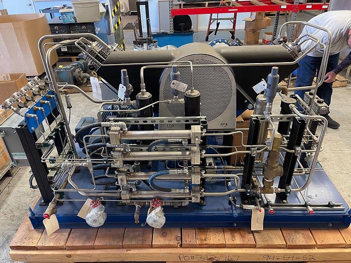 RIX 4VX Series, 4 stage oil-free 25HP Compressors