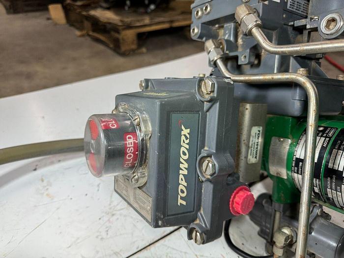 Used Fisher Controls Type 1052/V100 Pneumatic Actuator Valve | Size 20 | ANSI CL150