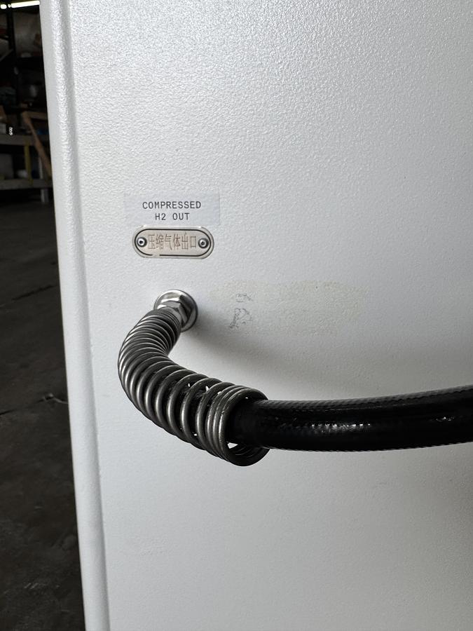 Used 350 Bar Hydrogen Compressor, H2 Fueling Booster Unit with H2 Nozzle (5076 PSI)