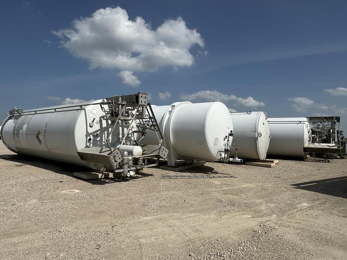 Used Vertical Cryogenic Tank 18,000 Gallon - LNG Storage