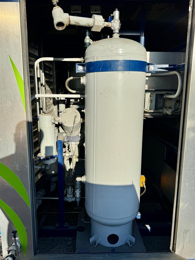 Used IMW50 CNG Compressor - 90 SCFM. 50HP, 30-40psi inlet 4500 PSI Discharge