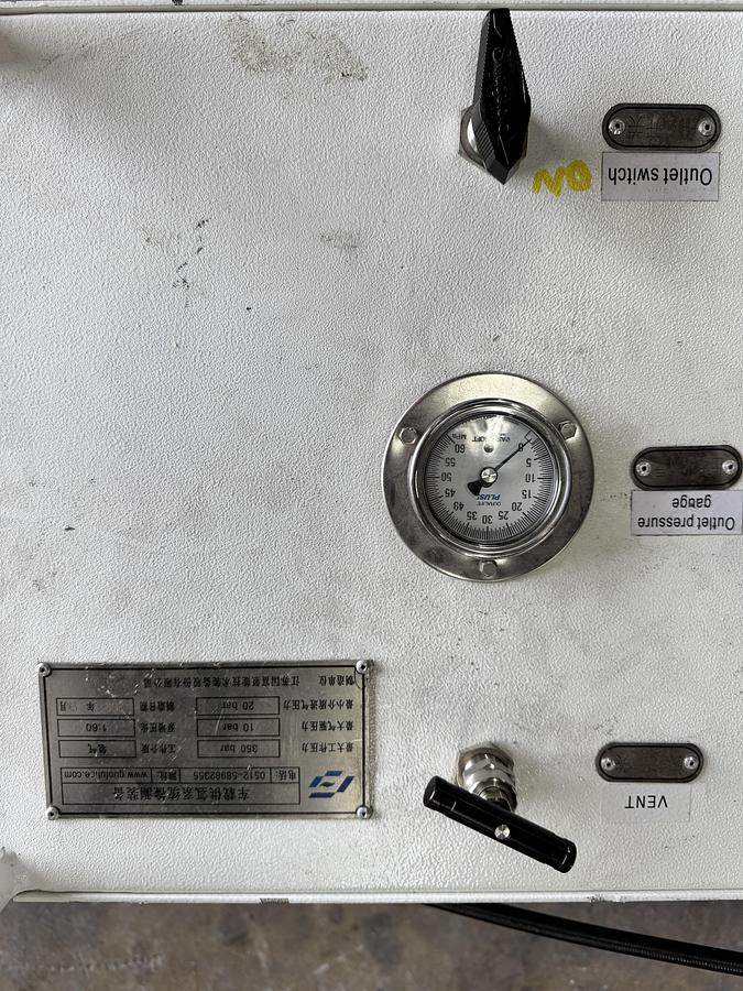 Used 350 Bar Hydrogen Compressor, H2 Fueling Booster Unit with H2 Nozzle (5076 PSI)