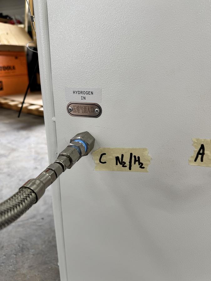 Used 350 Bar Hydrogen Compressor, H2 Fueling Booster Unit with H2 Nozzle (5076 PSI)