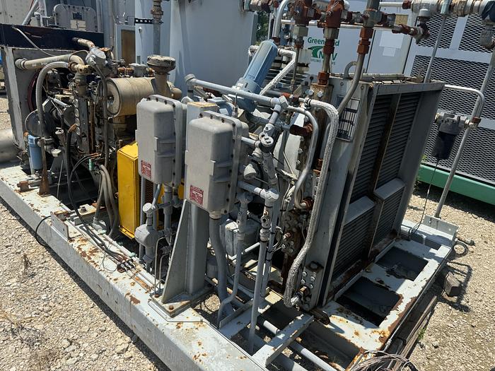 Used 1998 Sulzer CNG Compressor C3 209 GPE, Inlet 87 to 4500 psi @ 31 scfm Engine Drive
