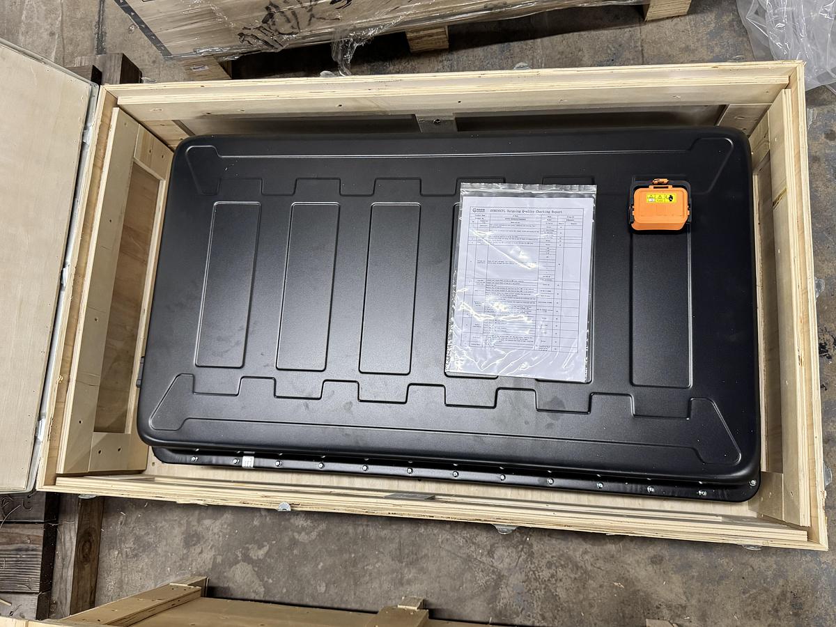 Used 2024 HYB029CFL 307.2V Lithium-Ion Batteries