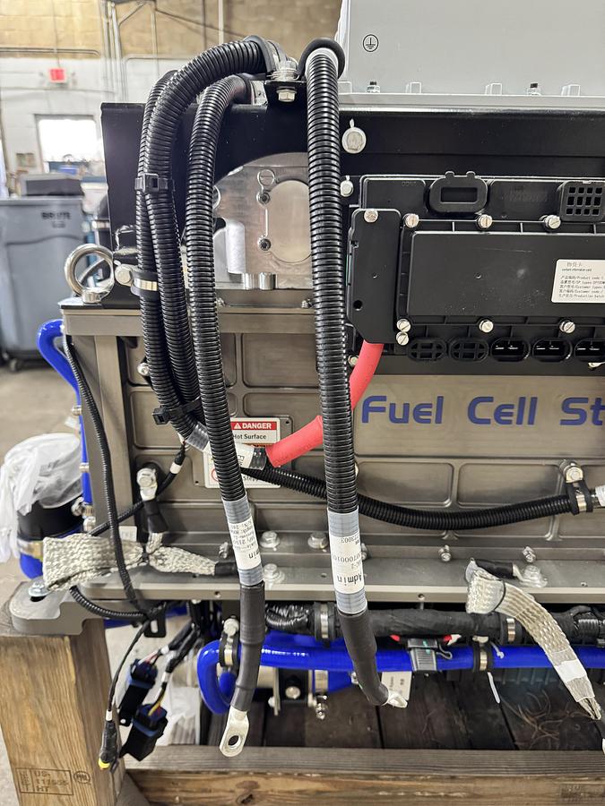 2024 Hyzon VLIII200-50 200KW Rated Power Fuel Cell System - Hydrogen Fuel Cell