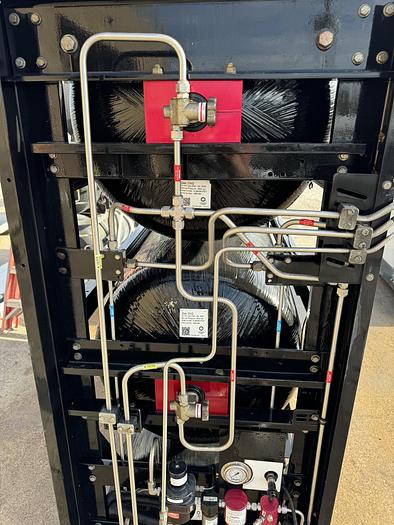 Used 120 GGE CNG Storge- 3 pack, Back fo the Truck, Type 4 cylinders, 26x80 (Capacity: 41.1 GGE / 489.1 Liters)