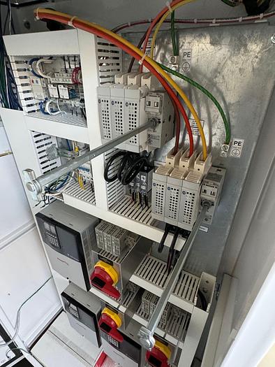 Enclosed Command Center For LNG Station