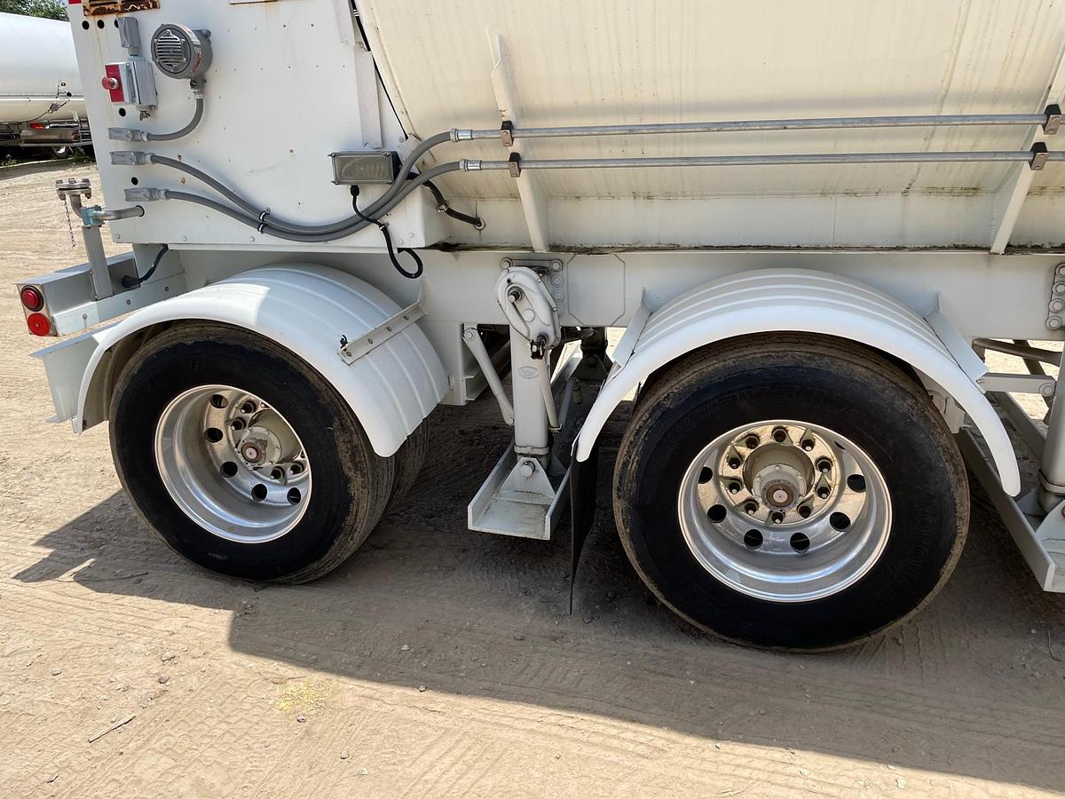 Used Mobile Energy Solutions Remote LNG Train System – Complete Mobile LNG Storage & Regasification Unit with PLC Control and Telemetry