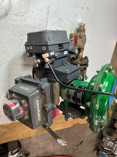 Used Fisher V150 Control Valve with Type 1052 Size 20 Actuator | 1" Body