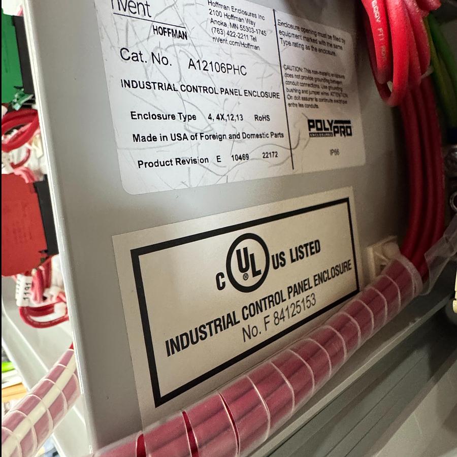 Used Hydrogen Switchover Manifold w/ Excess Flow and Estop Protection