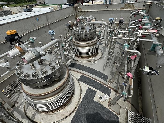 Used LNG Storage 18,000 Gallons Chart with 2 pumps - Brand New - Underground  Horizontal