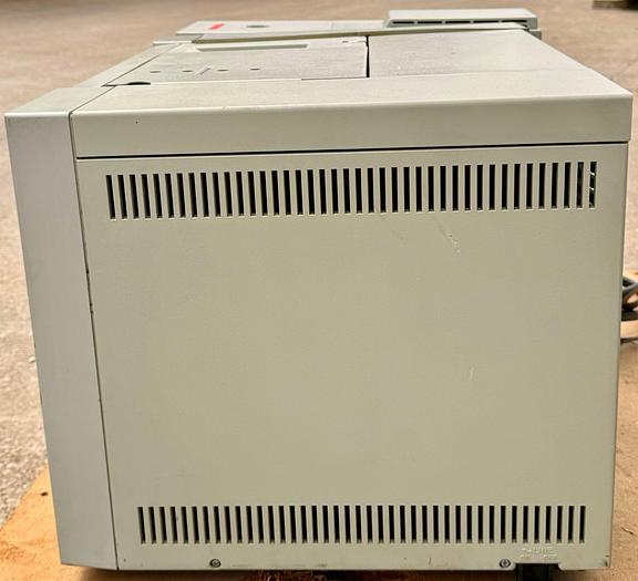 Used Hewlett 5890 Series 2 Gas Chrotomograph
