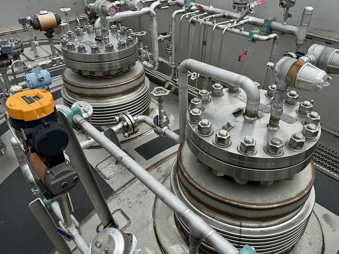 Used LNG Storage 18,000 Gallons Chart with 2 pumps - Brand New - Underground  Horizontal