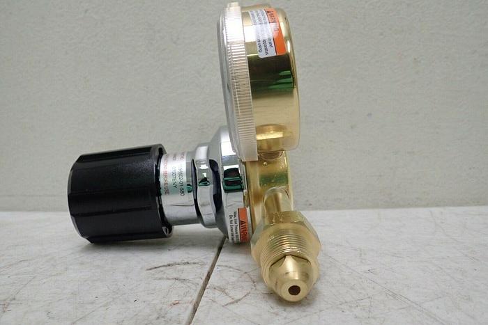 Used Concoa 1096502-01-580 Pressure Regulator