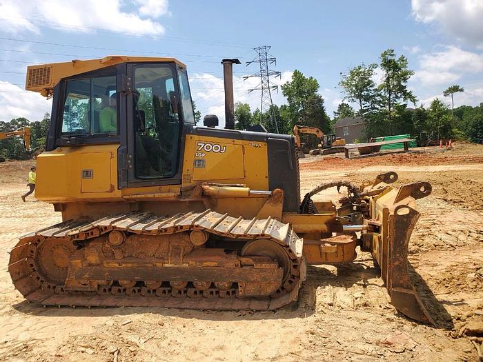Used 2010 Deere 700J LGP
