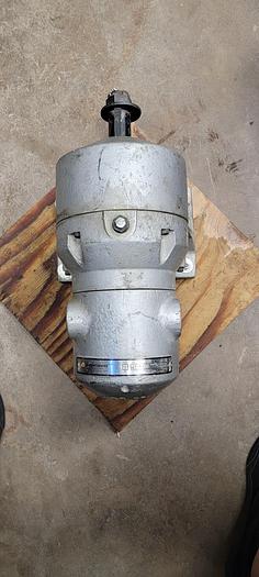 Used COOPER TOOLS 74121AA3 ROTARY AIR MOTOR 7.7HP  (302)