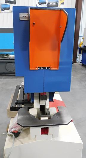 NEW Mubea 62 Ton Hydraulic Ironworker HIW 550/305