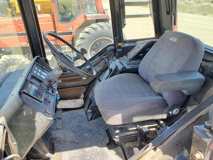 Used 1982 International 5488 Tractor