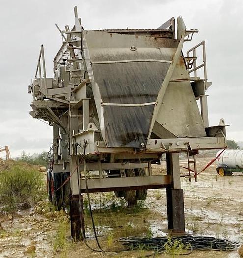 Used 1999 Cedar Rapids 3-Deck Screening Plant