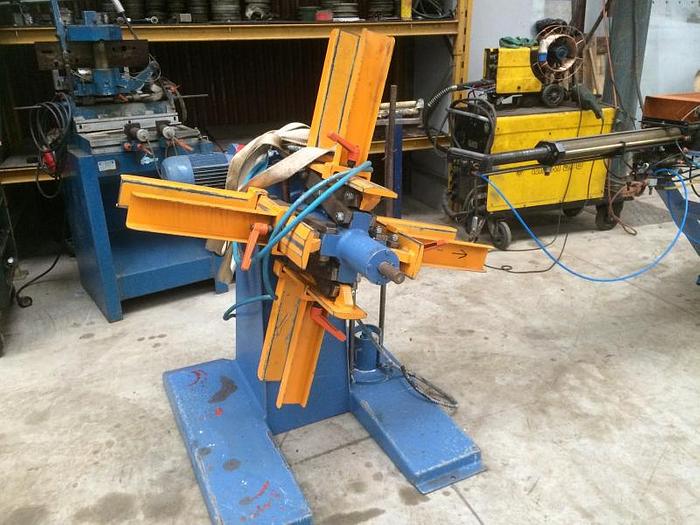 Usato LINEA DI TAGLIO E FORATURA