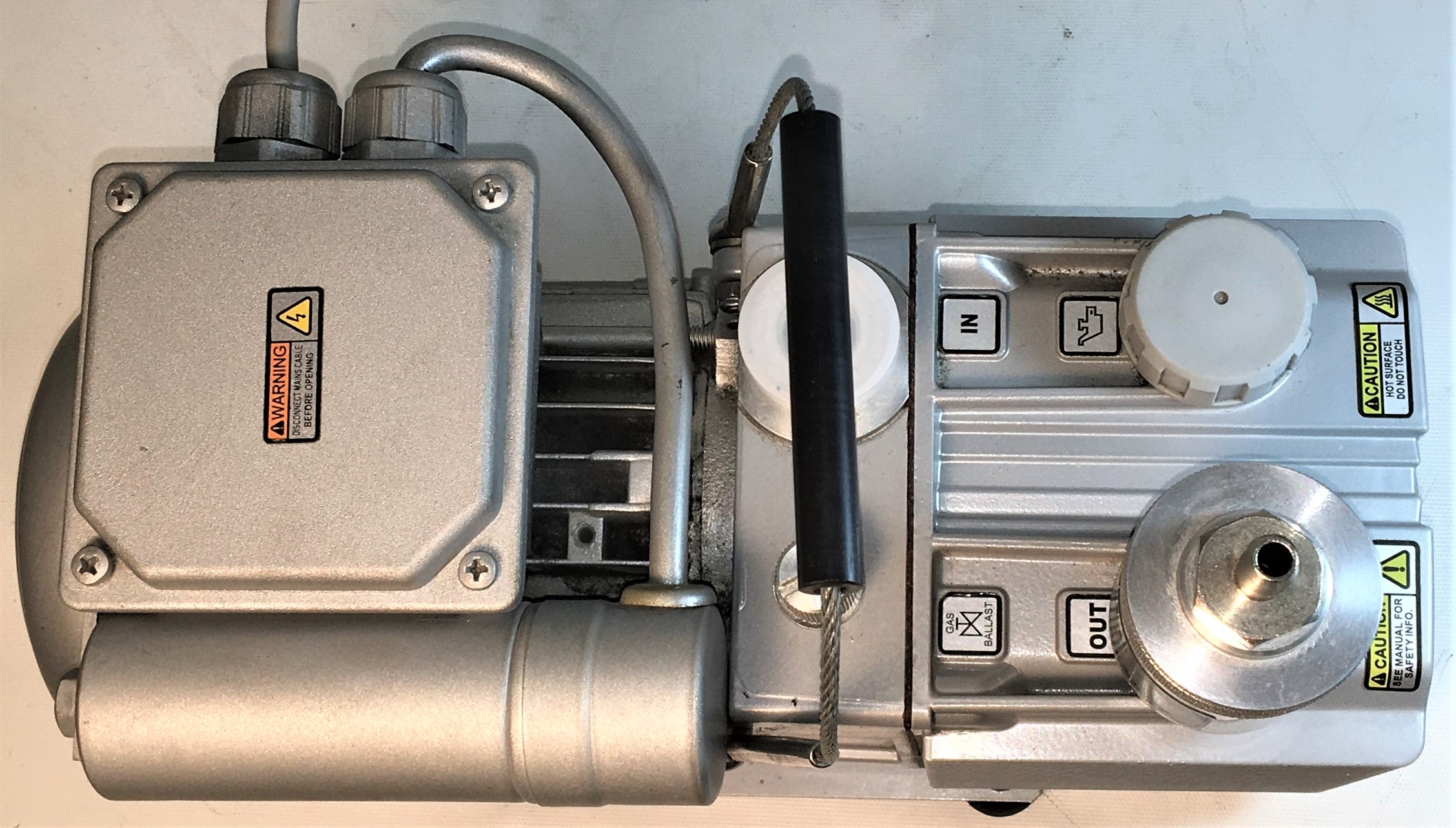 Used Agilent DS 42 Rotary Vacuum Pump with Oil Exhaust Filter (1.2cfm)