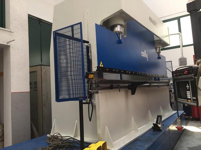 Usato PIEGATRICE COLLY IDRAULICA 4000 X 250